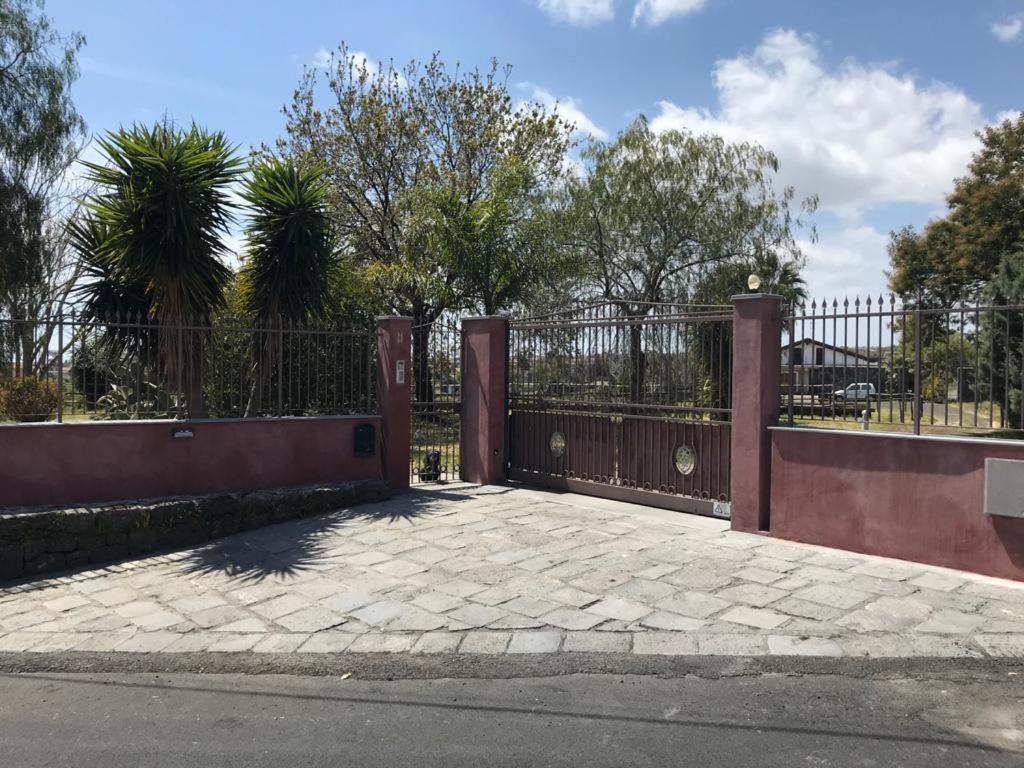 Holiday House Start Point Apartment Aci Bonaccorsi Exterior foto